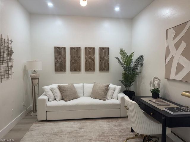 7645 Arbor Lakes CT 2324, Naples, FL 34112