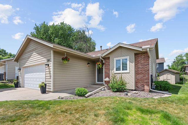 5560 W 131st Street, Savage, MN 55378