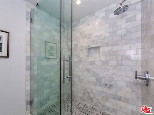 4300 Via Dolce 214, Los Angeles, CA 90292