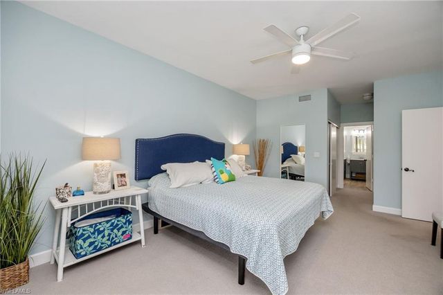 312 Bears Paw TRL, Naples, FL 34105