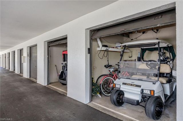 312 Bears Paw TRL, Naples, FL 34105