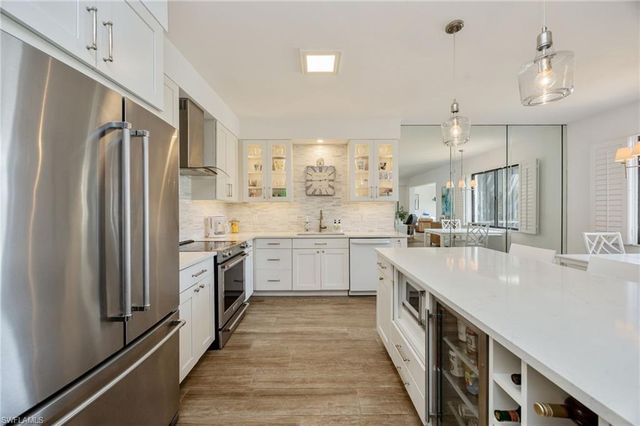 312 Bears Paw TRL, Naples, FL 34105