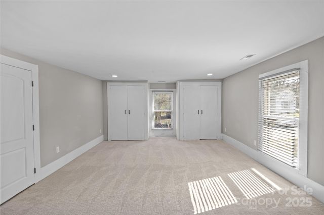 220 W Bell Street, Statesville, NC 28677