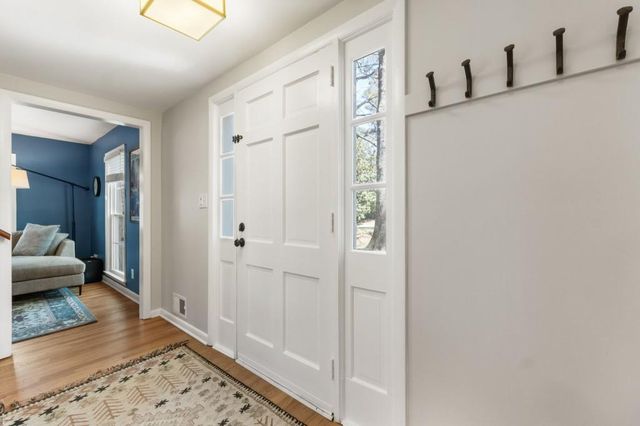 6482 Whispering Trail NE, Sandy Springs, GA 30328