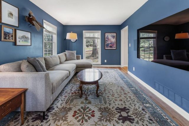 6482 Whispering Trail NE, Sandy Springs, GA 30328