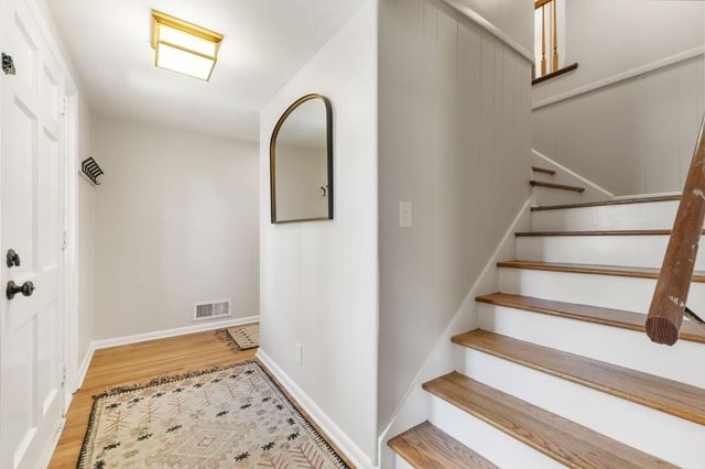 6482 Whispering Trail NE, Sandy Springs, GA 30328