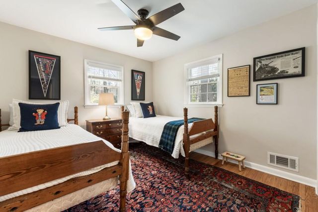 6482 Whispering Trail NE, Sandy Springs, GA 30328