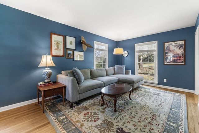 6482 Whispering Trail NE, Sandy Springs, GA 30328