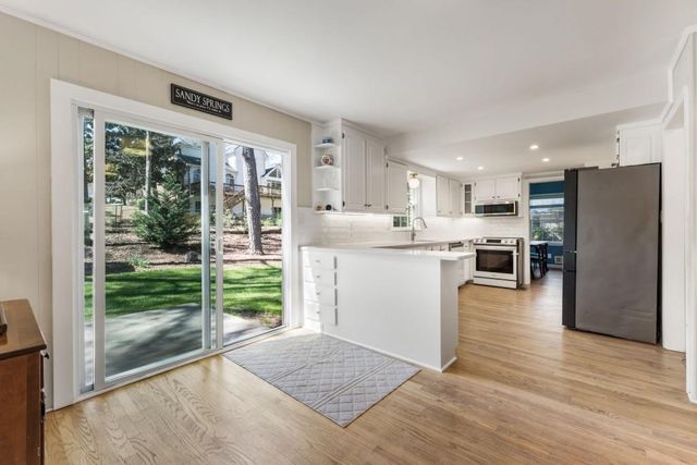 6482 Whispering Trail NE, Sandy Springs, GA 30328