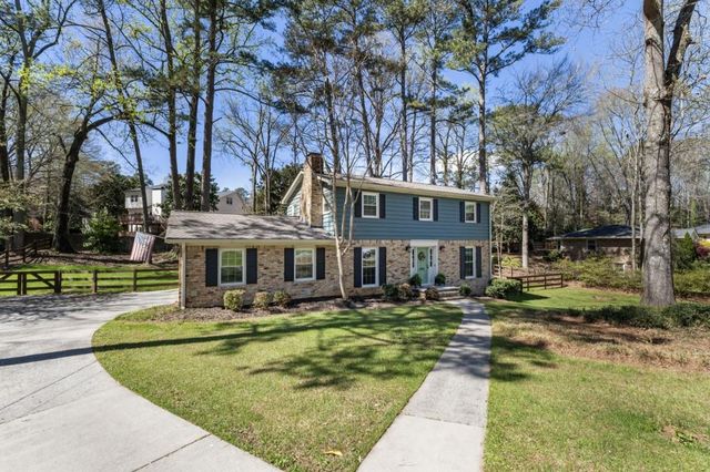 6482 Whispering Trail NE, Sandy Springs, GA 30328