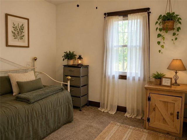 1007 Grand Avenue, Leavenworth, KS 66048