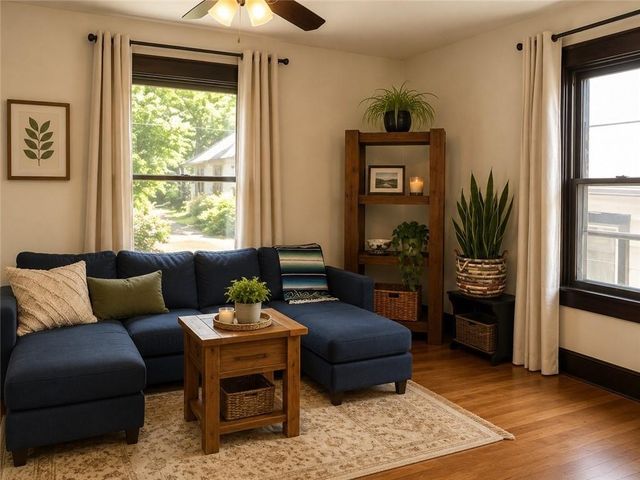 1007 Grand Avenue, Leavenworth, KS 66048