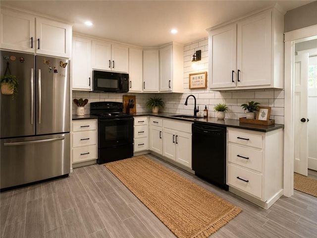 1007 Grand Avenue, Leavenworth, KS 66048