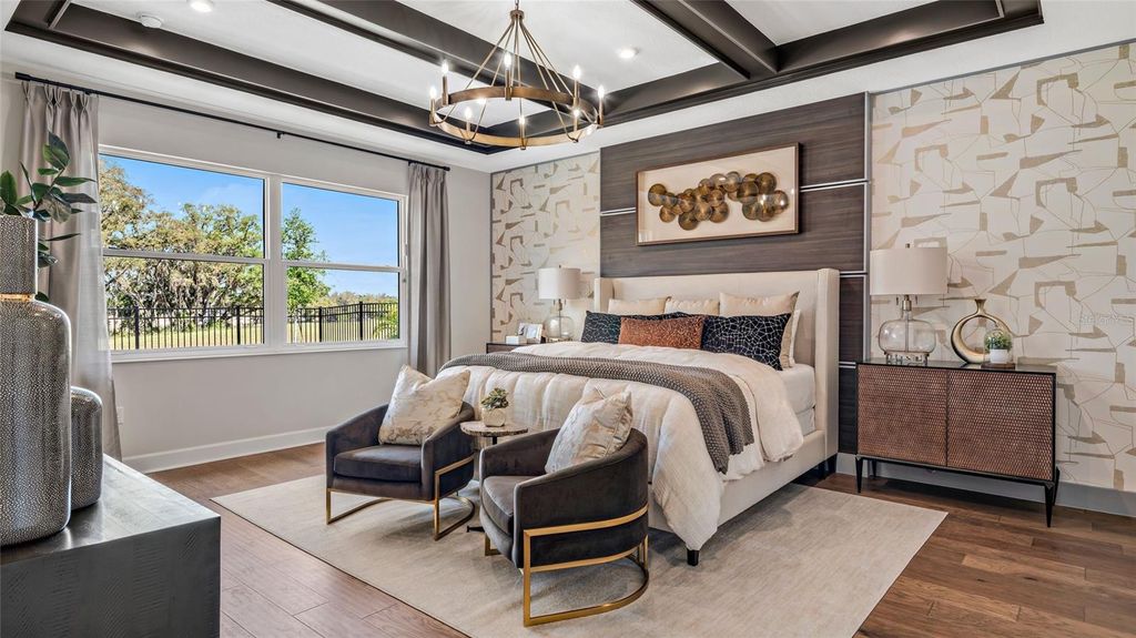 Image 18 of property listing at 575 HAMMOCK OAKS BOULEVARD, Lady Lake, FL 32159