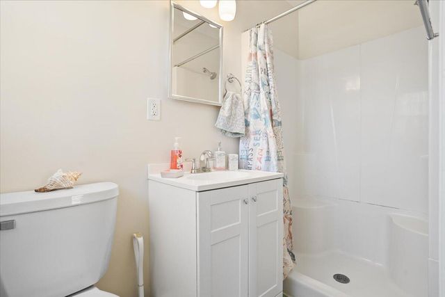 50 Barkwood LN, Blue Ridge, VA 24064
