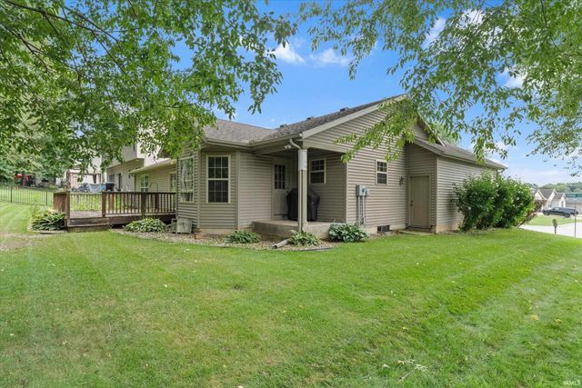 25603 Rolling Hills Drive, South Bend, IN 46628
