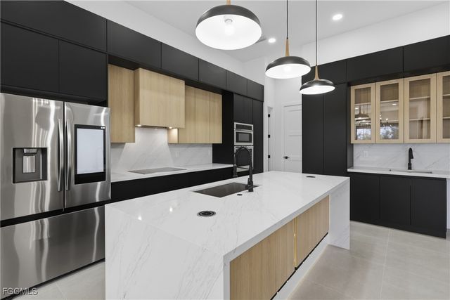 3408 NE 21st PL, Cape Coral, FL 33909