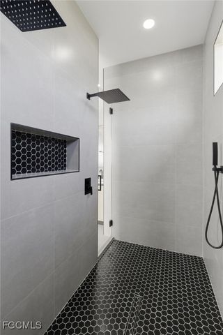 3408 NE 21st PL, Cape Coral, FL 33909