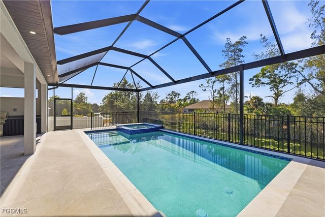 3408 NE 21st PL, Cape Coral, FL 33909