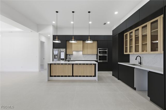 3408 NE 21st PL, Cape Coral, FL 33909