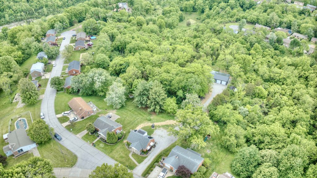 315 Peggy Ann Lane, Alexandria, KY 41001