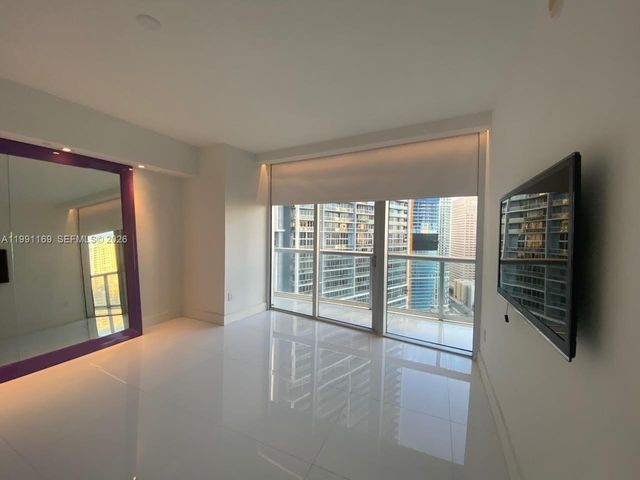 495 Brickell Ave 2902, Miami, FL 33131