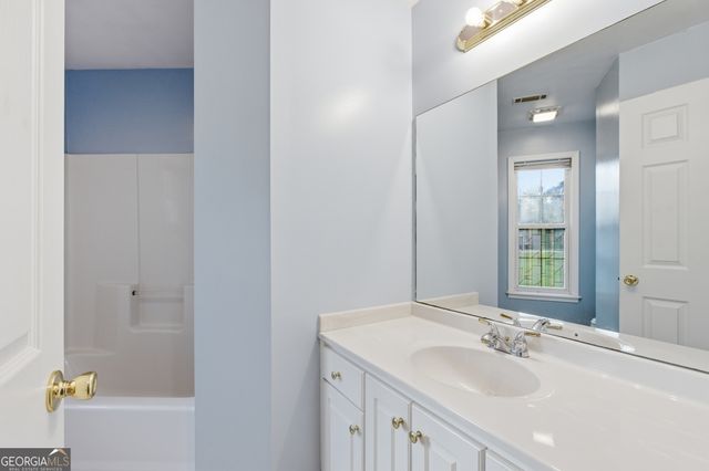 241 Tommy Irvin Road, Mount Airy, GA 30563