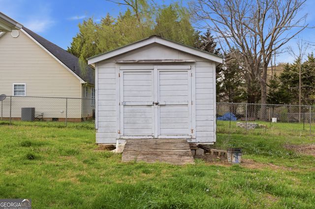 241 Tommy Irvin Road, Mount Airy, GA 30563