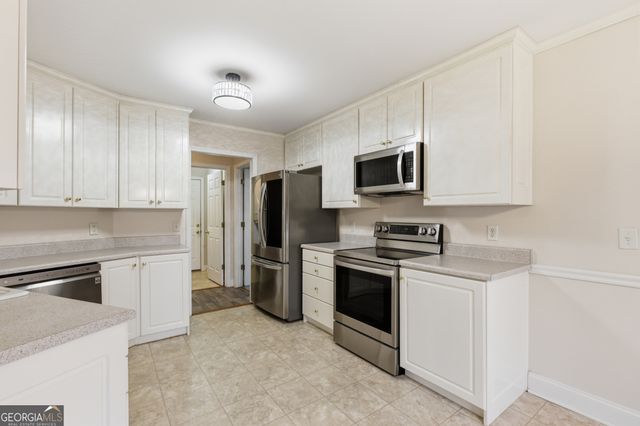 241 Tommy Irvin Road, Mount Airy, GA 30563