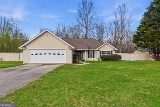 241 Tommy Irvin Road, Mount Airy, GA 30563