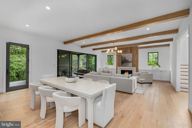 2107 ELLIOTT AVE, Mclean, VA 22101