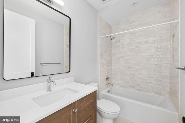 2107 ELLIOTT AVE, Mclean, VA 22101