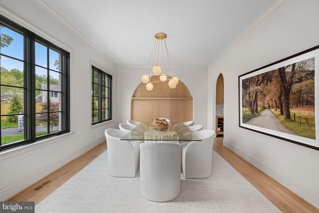 2107 ELLIOTT AVE, Mclean, VA 22101