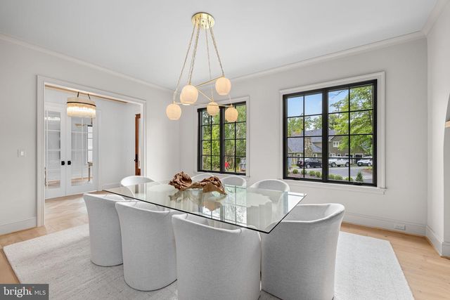 2107 ELLIOTT AVE, Mclean, VA 22101