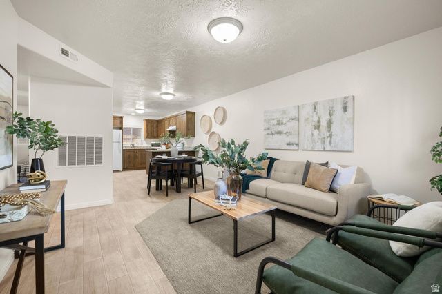 1209 W 160 N, Orem, UT 84057