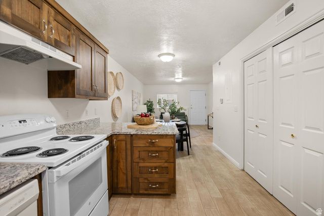 1209 W 160 N, Orem, UT 84057