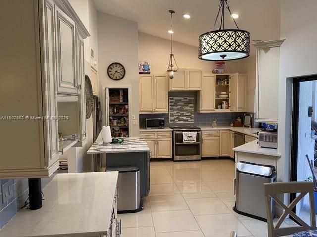 13647 Barberry Dr, Wellington, FL 33414