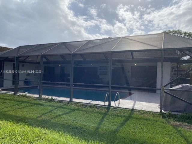 13647 Barberry Dr, Wellington, FL 33414