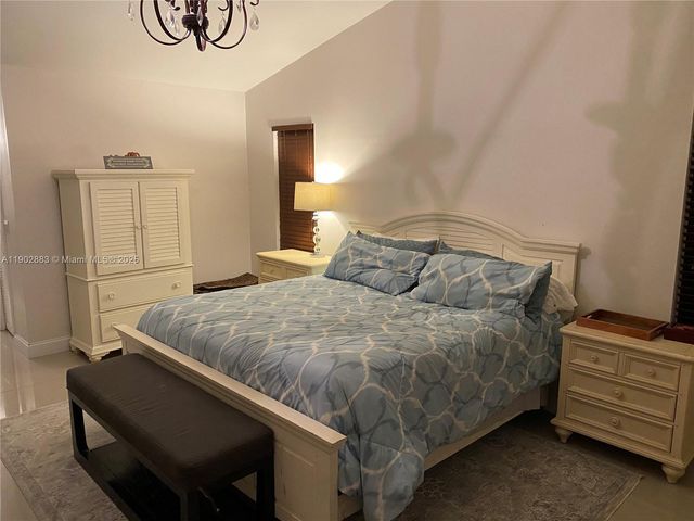 13647 Barberry Dr, Wellington, FL 33414