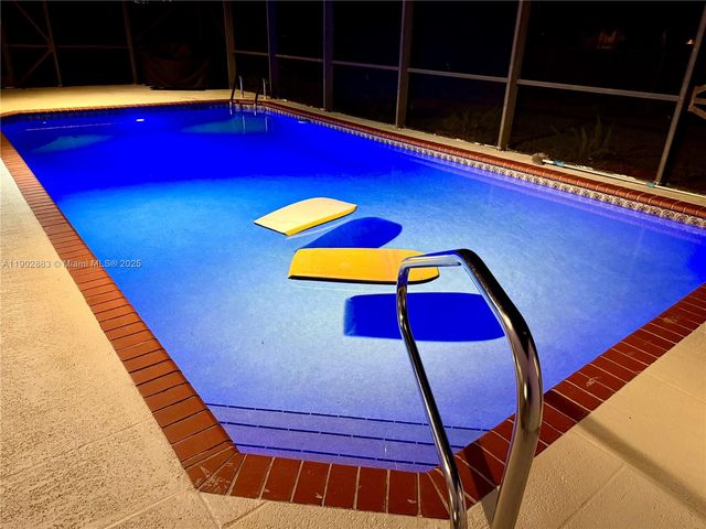 13647 Barberry Dr, Wellington, FL 33414