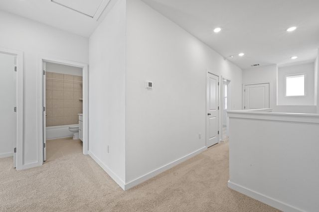 497 Orleanian DR B, Buda, TX 78610