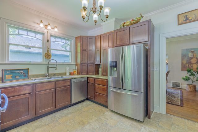 311 N Germantown Road, Chattanooga, TN 37411
