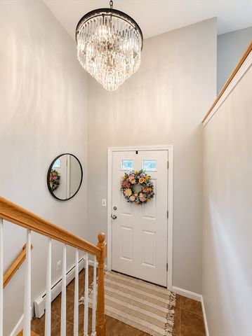 8 Concord Rd, Shrewsbury, MA 01545
