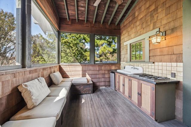 512 Archer Street, Houston, TX 77009