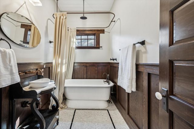 512 Archer Street, Houston, TX 77009