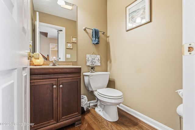 165 Lincoln Station Dr, Simpsonville, KY 40067