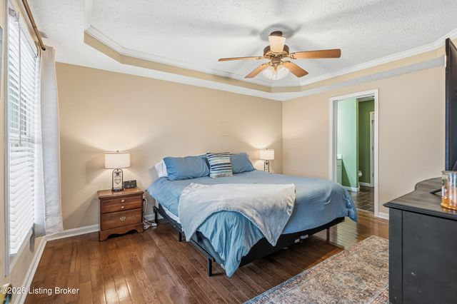 165 Lincoln Station Dr, Simpsonville, KY 40067