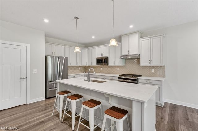 8223 Chandler Court, Concord Twp, OH 44077