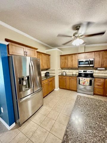 307 Crooked Pine Drive, Martinez, GA 30907