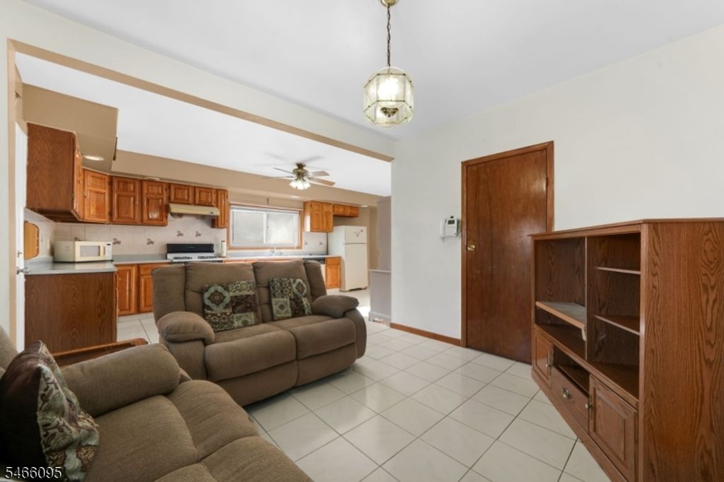 532 Leo St, Hillside Twp., NJ 07205 — photo 4
